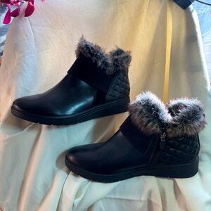 Easy Spirit Women’s Grizzly Ankle Boot